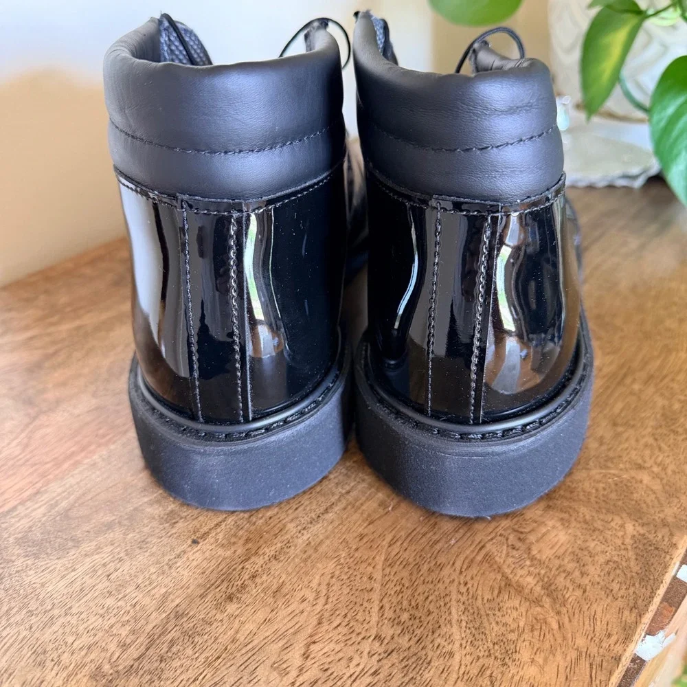 Bates High Gloss Chukka Boots Mens 10.5D Black Patent Uniform Duty Shoes Lace Up